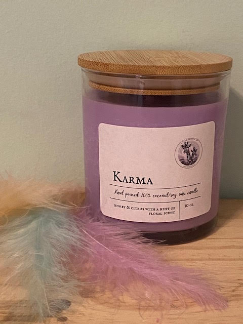 Karma Soy/Coconut Candle- Swiftie song inspired scents